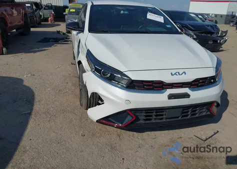 2023 Kia Forte Gt-Line z USA, uszkodzony, nr VIN 3KPF54AD0PE643485
